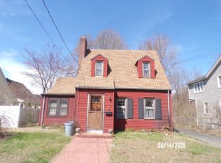17 Gardners Ln, Ansonia, CT 06401