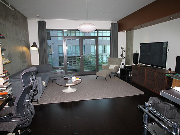 2nd image of 1111 S Grand Ave APT 906