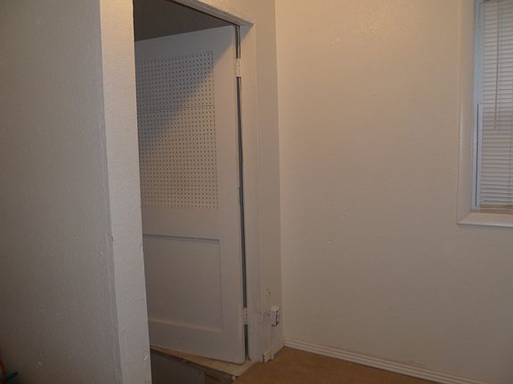 4th image of 1516 Grenadillo St