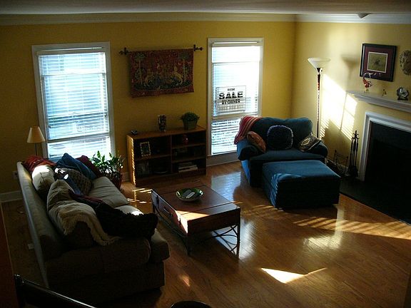 Living Room W/ Fireplace
