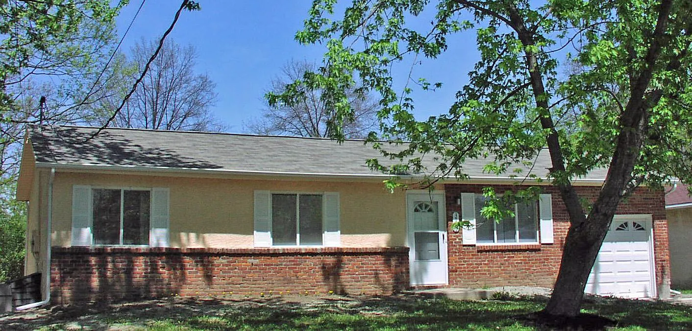2nd Ave, Grove City — Photo 1