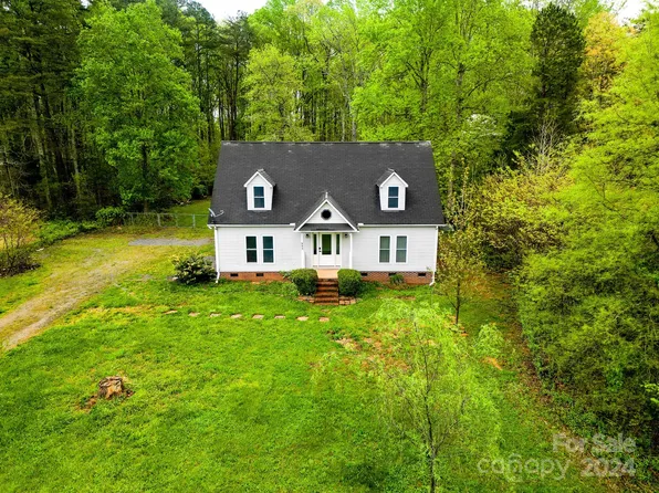 945 Phaniel Church Rd, Rockwell, NC 28138