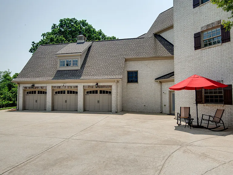 6605 Goshawk Ct — Photo 60