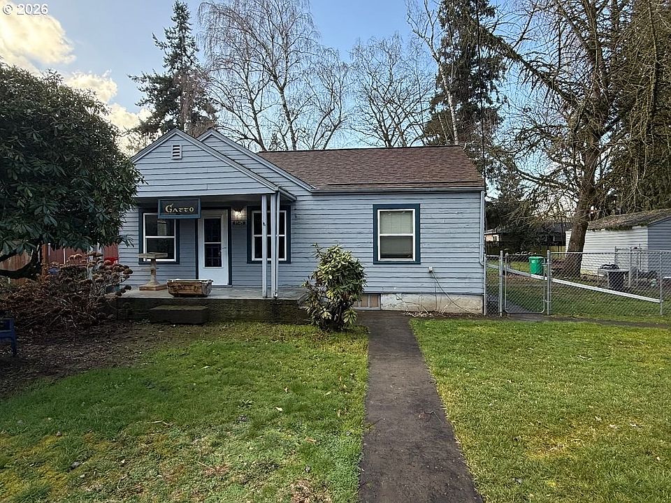 1st image of 9545 SE 42nd Ave