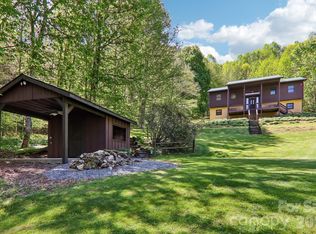 129 Cash Phillips Dr, Mars Hill, NC 28754