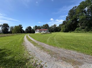 138 Lilly Rd, Honey Brook, PA 19344