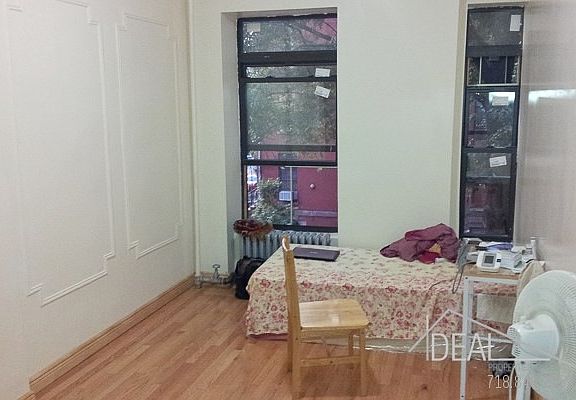 4th image of 8 Brevoort Pl
