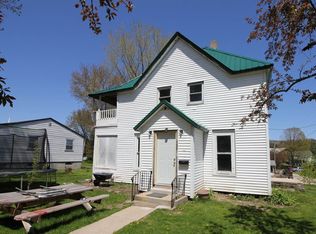 100 High St, Ontario, WI 54651