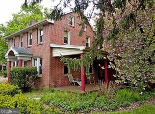 146 E 28th Division Hwy, Lititz, PA 17543