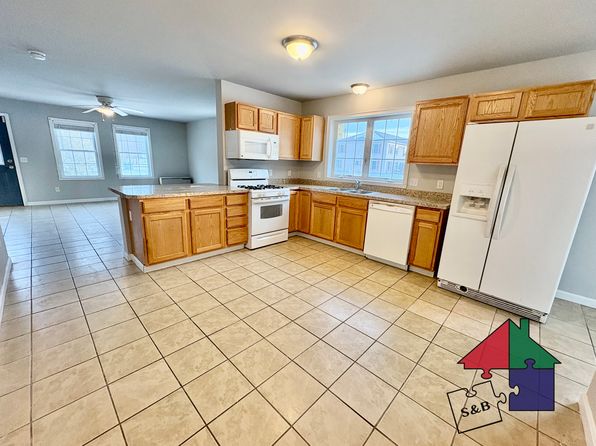 32 Green St UNIT 108