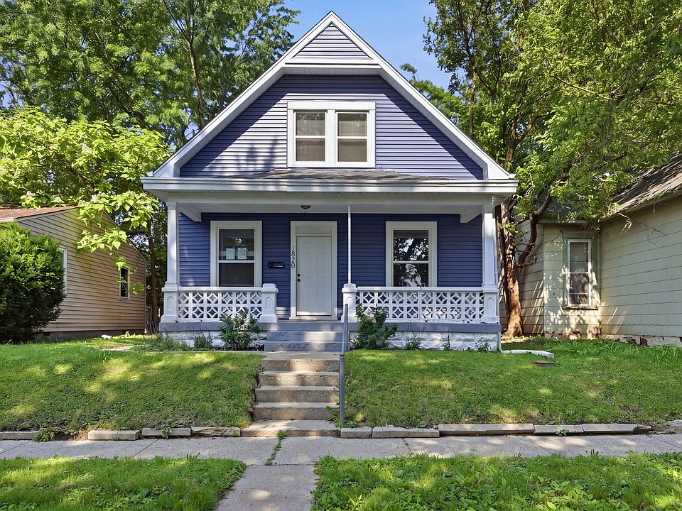 1st image of 1820 Singleton St