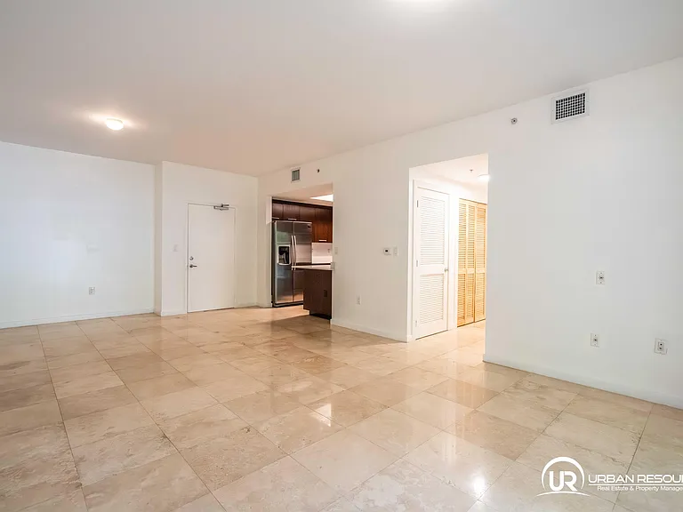 300 Majorca Ave #202 — Photo 12
