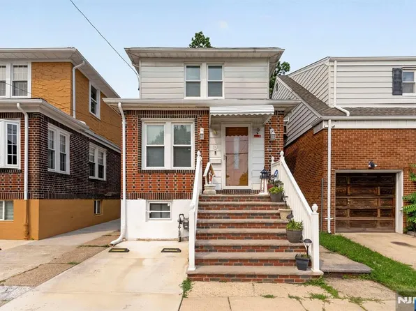 391 Morningside Ave, Fairview, NJ 07022