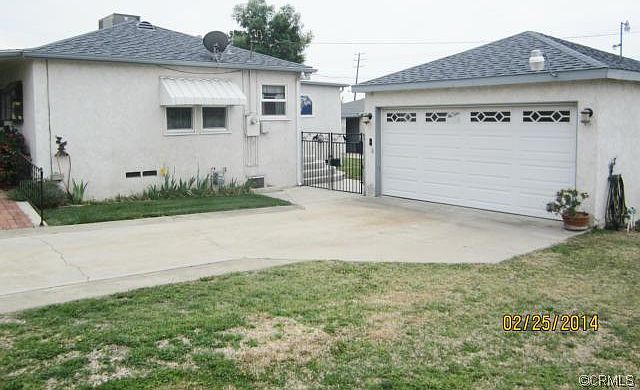 1st image of 275 E 47th St