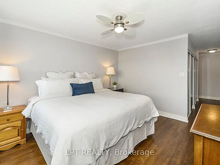 1300 Marlborough Ct #534 — Photo 37
