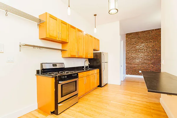 Rented by Nooklyn NYC LLC | media 3