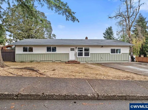 1491 SW 10th St, Dallas, OR 97338