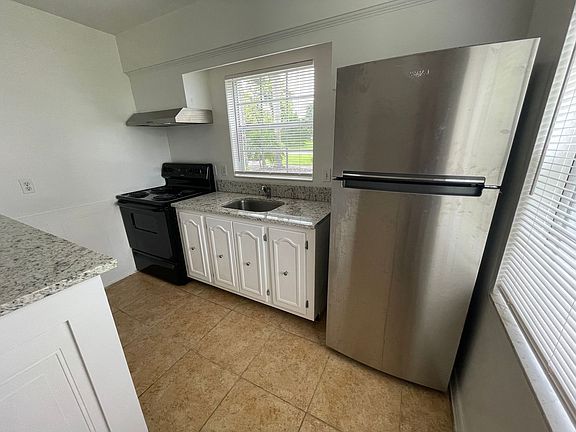 4th image of 5258 Davisson Ave #5260