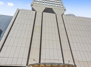 111 E Chestnut St APT 51B, Chicago, IL 60611