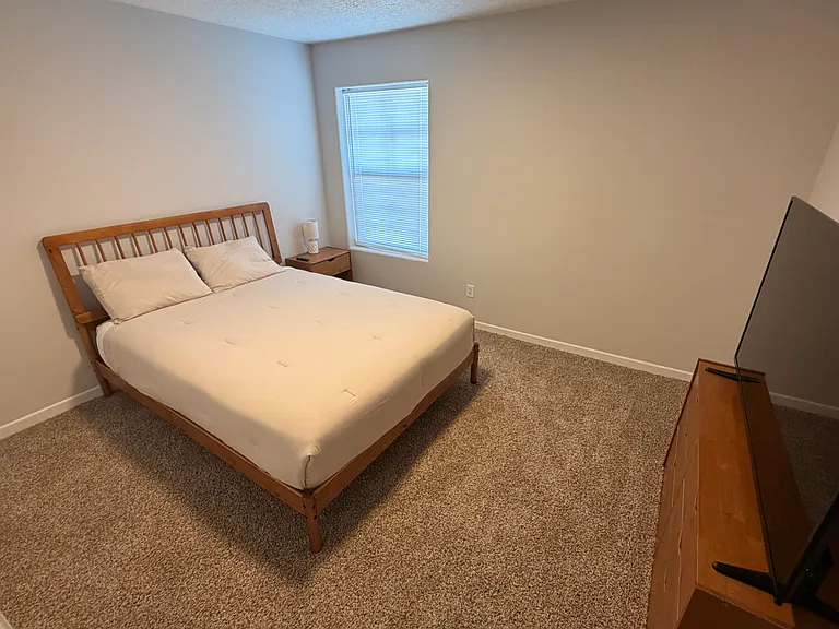10527 Cadiz St NW — Photo 8