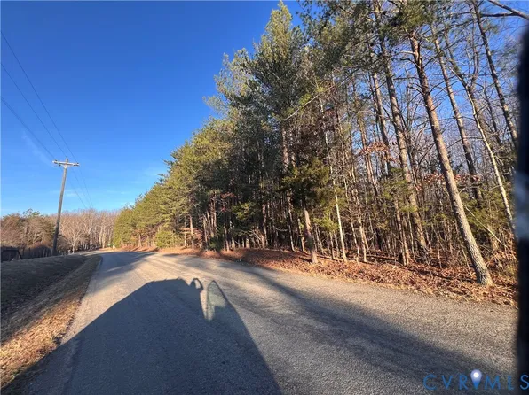 0A Holman Mill Rd, Farmville, VA 23901
