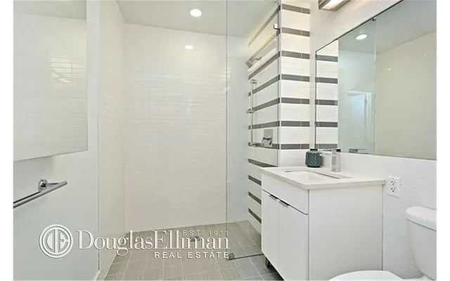 Rented by Douglas Elliman | media 15