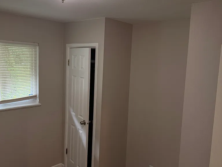 182 Monteith Cir — Photo 7