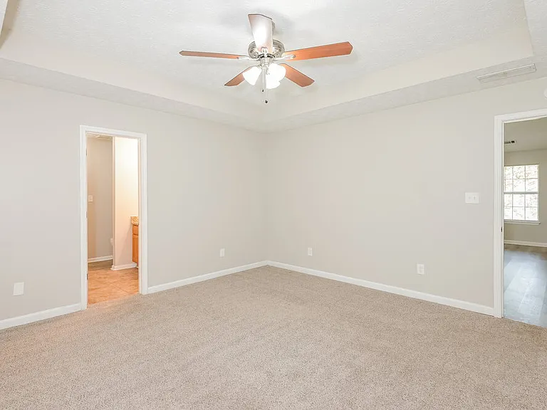 45 Pebble Ridge Dr — Photo 8