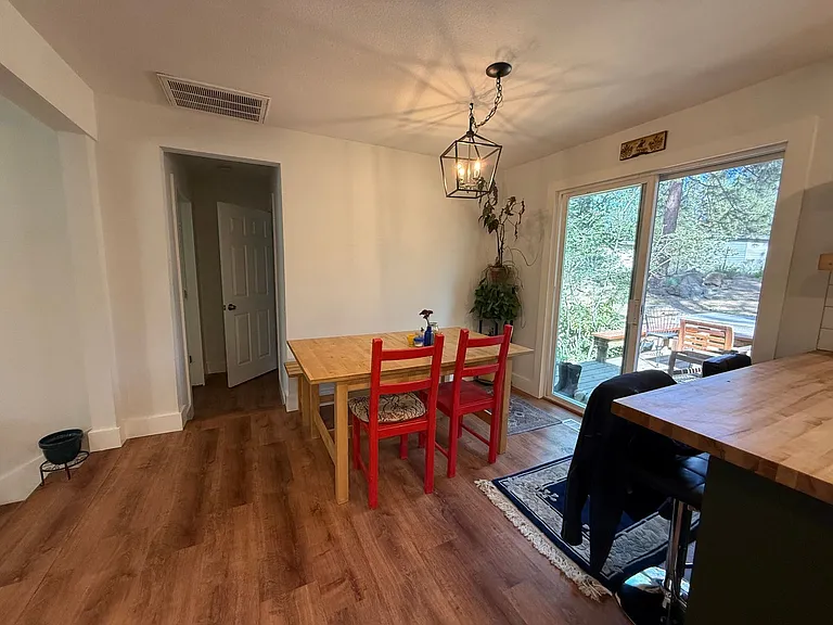 60874 Granite Dr — Photo 11