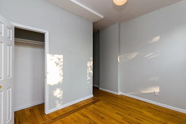 Rented by Nooklyn NYC LLC | media 11