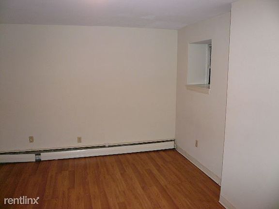 1246 Comm #11 002