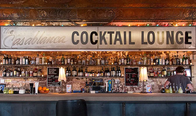 Rented by Dixon Advisory USA Inc. | media 34