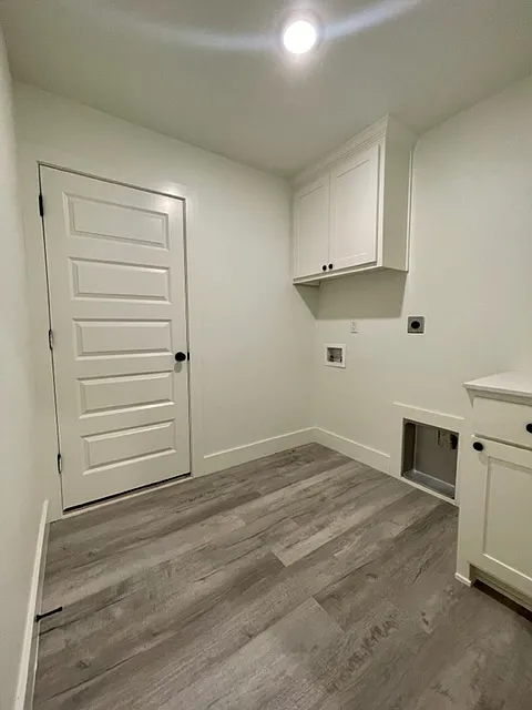 3 Peebles Cir