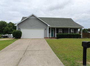 290 Walden Green Dr, Raeford, NC 28376