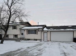 325 Sahara Dr, Billings, MT 59105