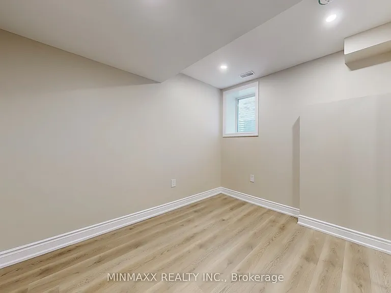 465 Thornborrow Ct — Photo 20