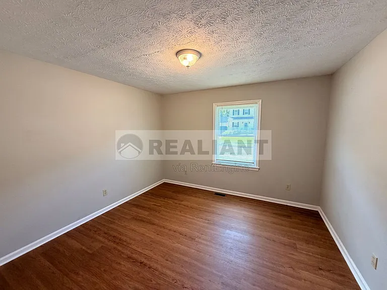 1412 Ritchie Ct — Photo 34