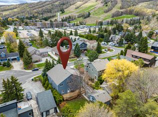 137 Pioneer Ln, The Blue Mountains, ON L9Y 0M7