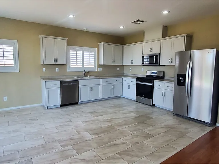 3017 Hartley Cove Ave — Photo 9