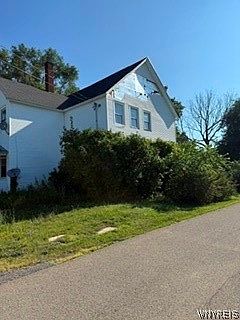2nd image of 10727 Brant Angola Rd