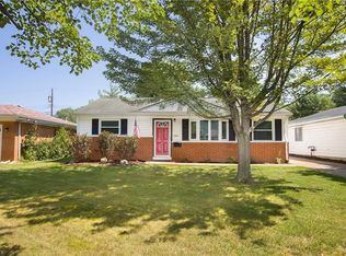 345 Thelma Dr, Sheffield Lake, OH
