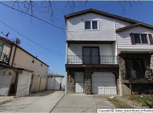 1396 Forest Hill Rd, Staten Island, NY 10314