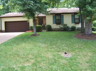 633 Mercer Dr, Hermitage, TN 37076