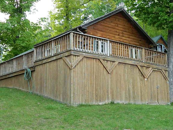 Home with deck