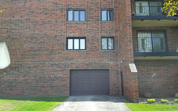 2nd image of 9346 Landings Ln Unit 304