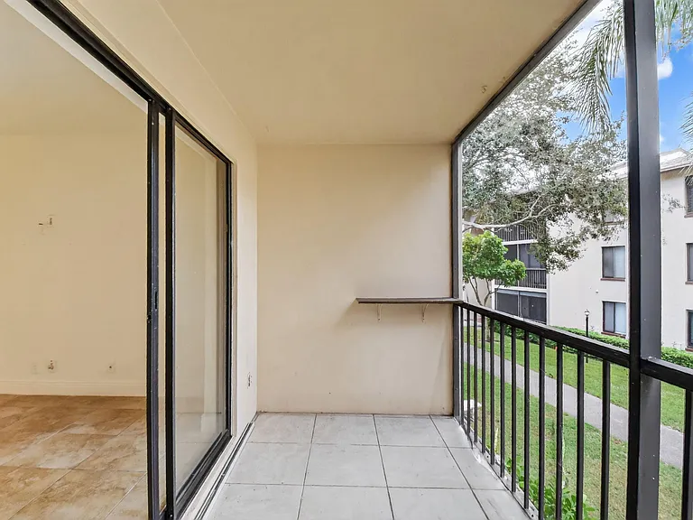 208 Foxtail Dr #B2 — Photo 29