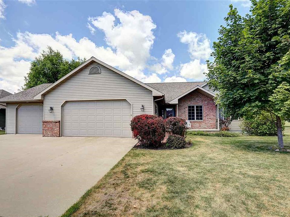 1st image of 1627 Redwing Dr