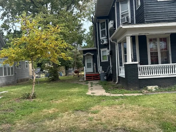 16 W 10th Ave APT 3, Hutchinson, KS 67501