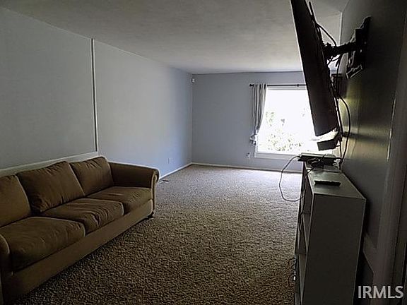 5th image of 3505 Wood St