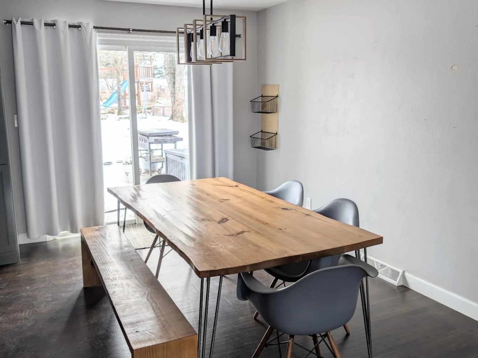 5 bed, 2134 sqft, $3,000 — Photo 1